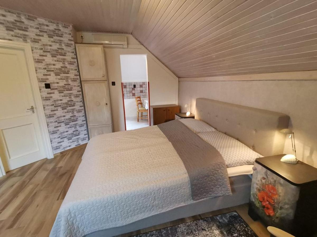 Marika Apartman Хайдусобосло Экстерьер фото
